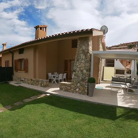 Anna コスタ・レイ